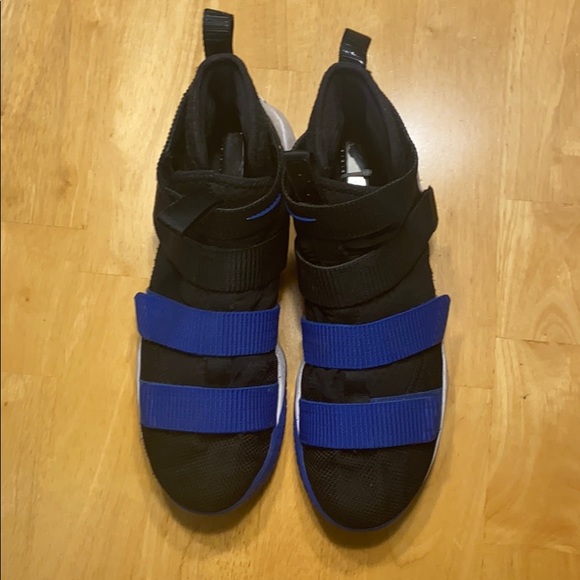 LEBRON soldier 11 - Picture 2 of 5